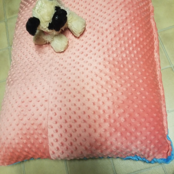 Handmade minky blankets - Picture 3 of 8